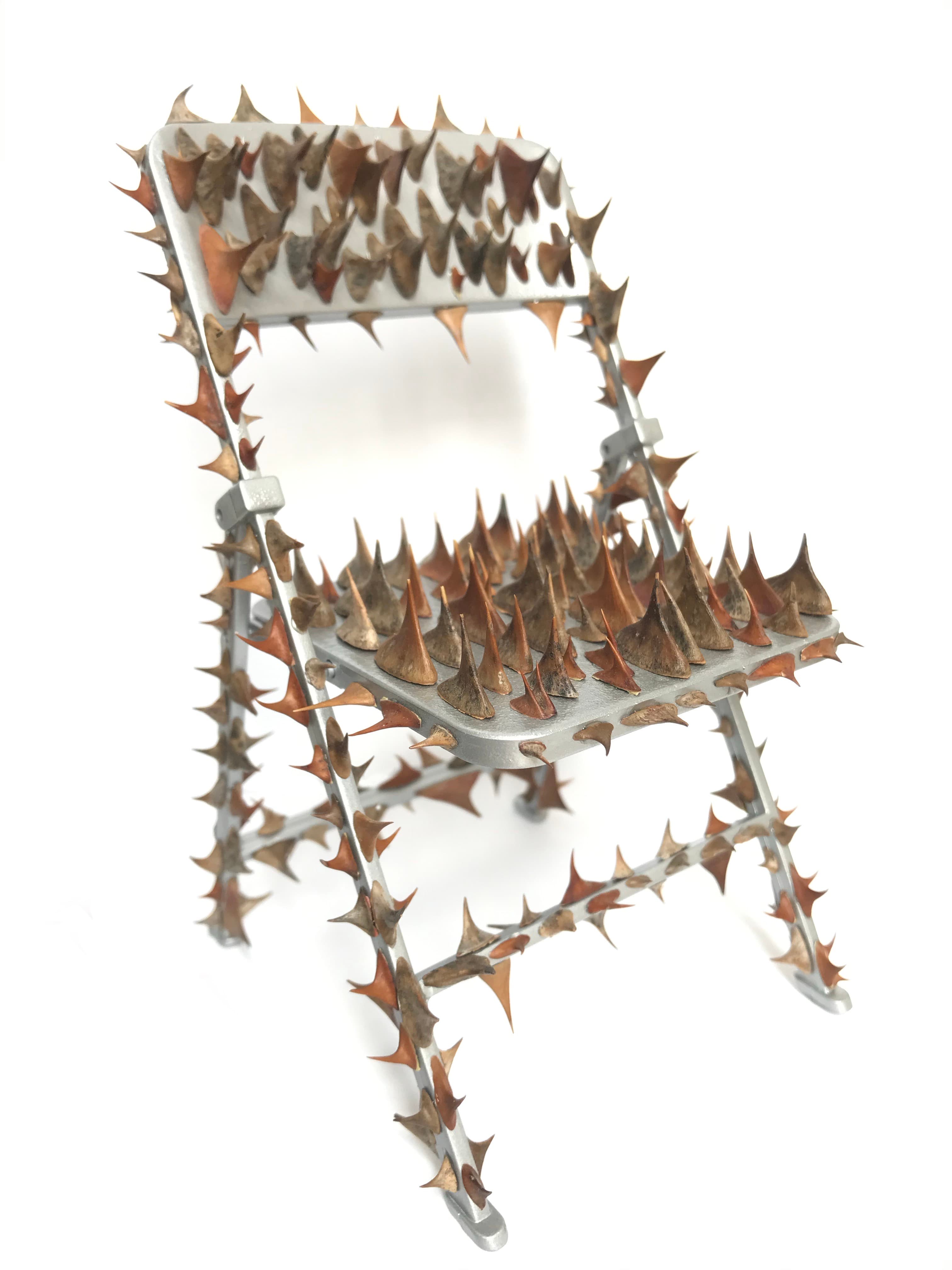 Siediti, dobbiamo parlare image